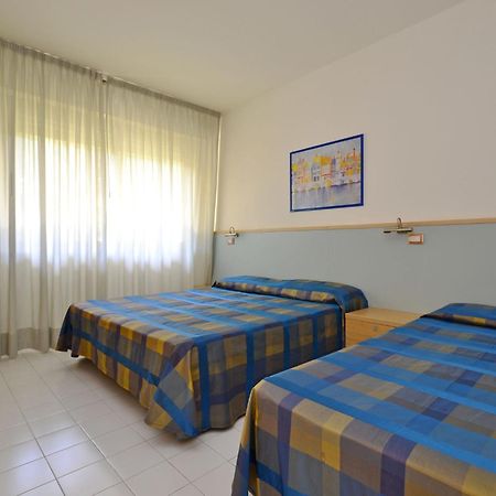 Apartment Parco Hemingway-4 By Interhome Lignano Sabbiadoro Bagian luar foto